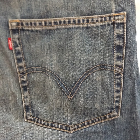 Levi’s 569 jean shorts in blue, EUC, W34. - Picture 2 of 10